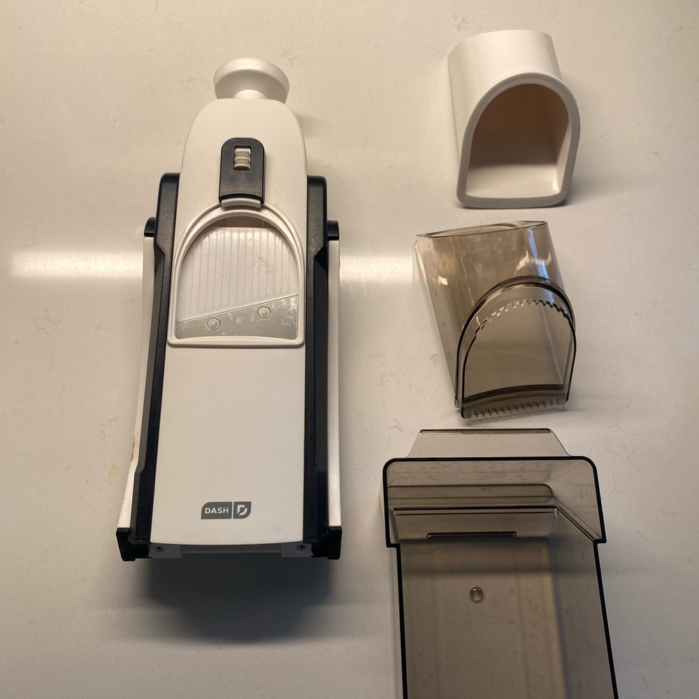 White and Black Mandoline Slicer Set